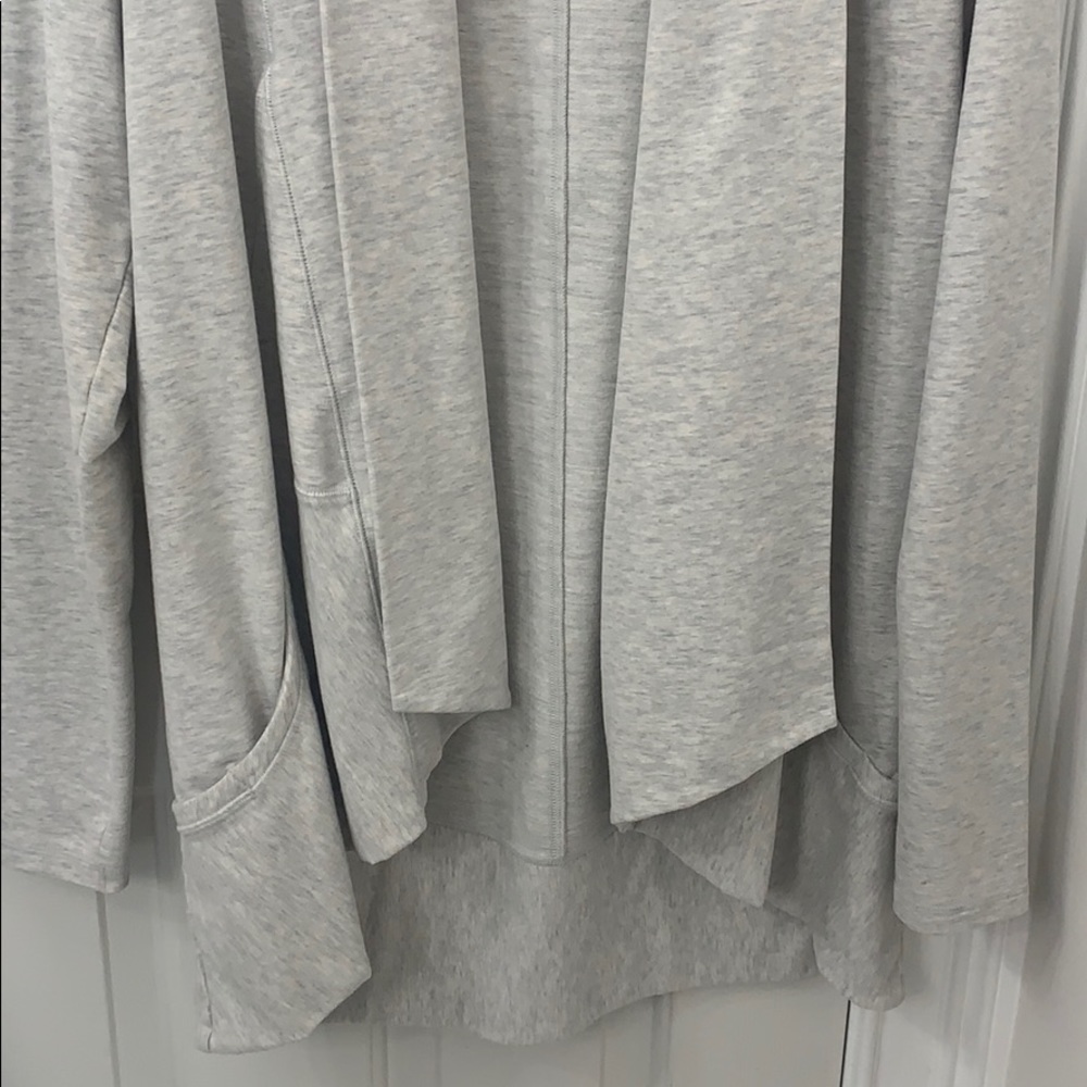 Cardigan - Picture 2 of 5